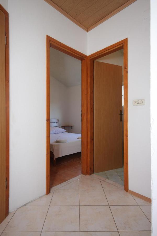 Apartments By The Sea Luka, Dugi Otok - 8182 Luka  Exteriör bild